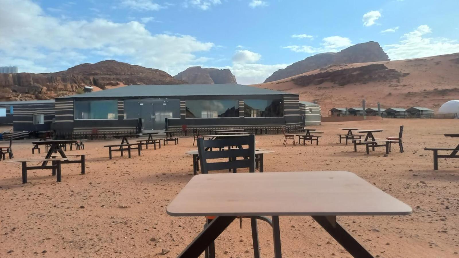 Al Raha Luxury Camp Hotel วาดิรัม ภายนอก รูปภาพ