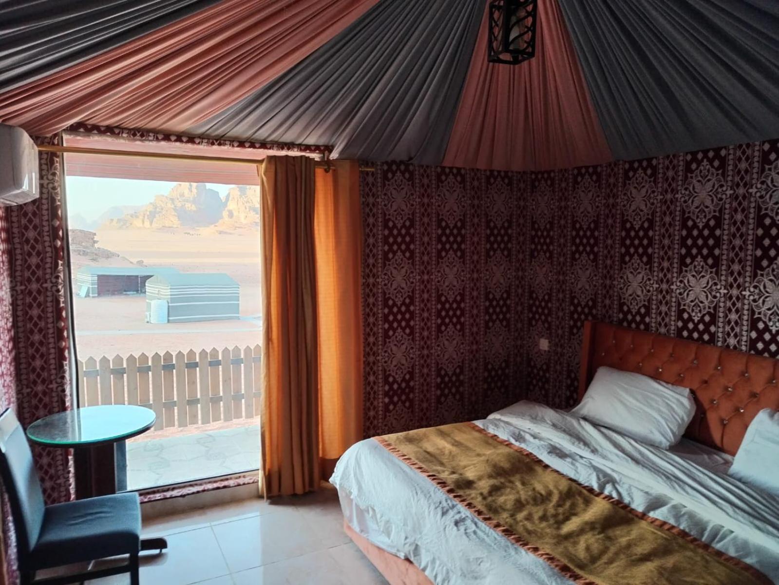 Al Raha Luxury Camp Hotel วาดิรัม ภายนอก รูปภาพ