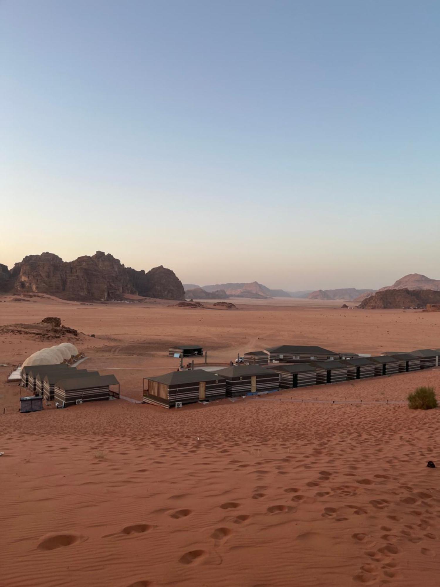 Al Raha Luxury Camp Hotel วาดิรัม ภายนอก รูปภาพ